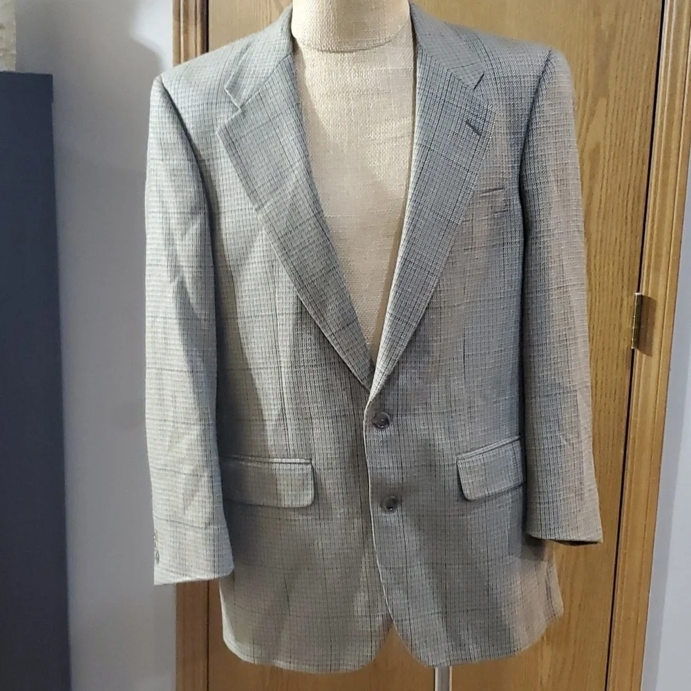 Burberry wool blazer tan
